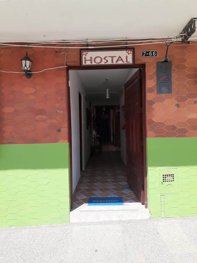 Hostal La Comedia Jardín Εξωτερικό φωτογραφία