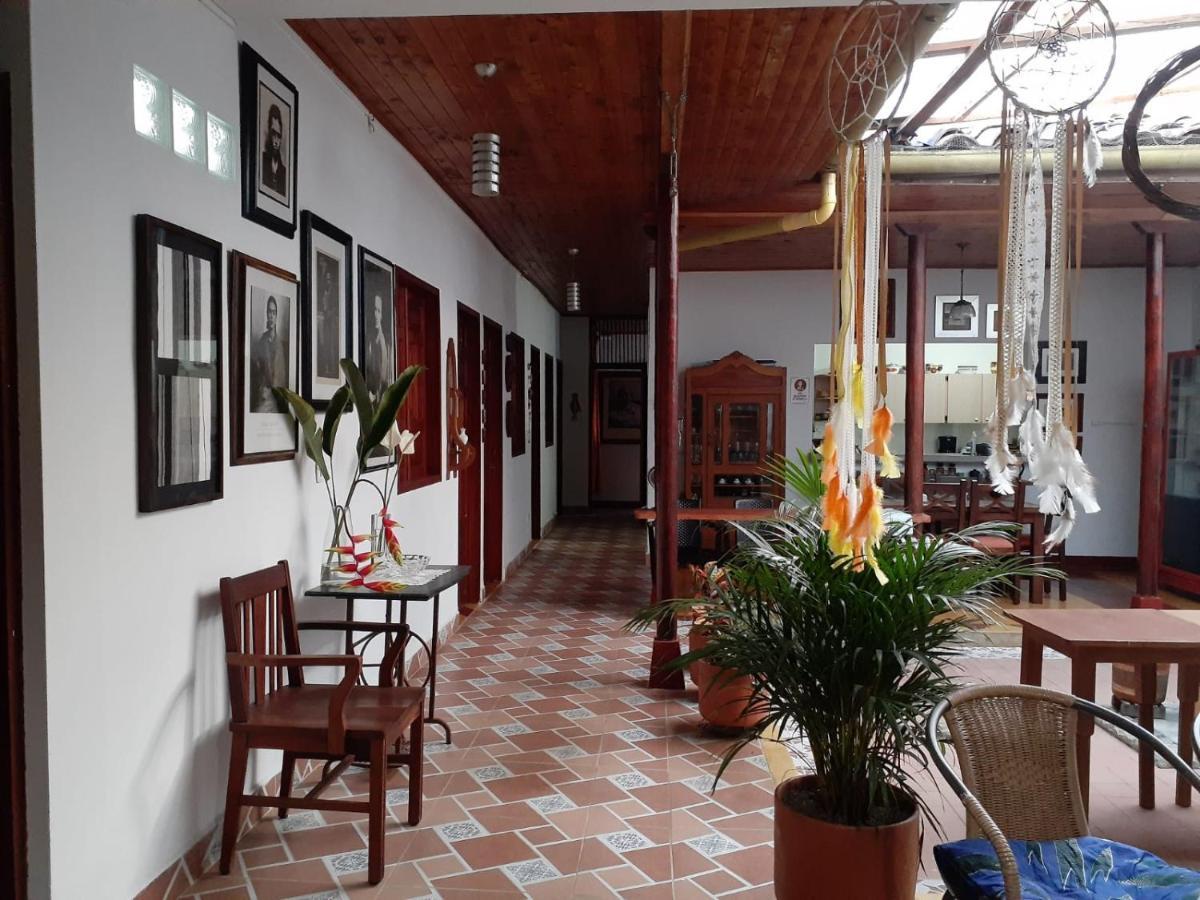 Hostal La Comedia Jardín Εξωτερικό φωτογραφία