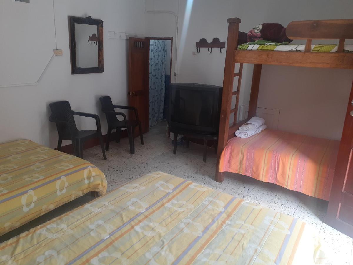 Hostal La Comedia Jardín Εξωτερικό φωτογραφία